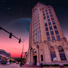 Alien Elgin Illinois Tower Building