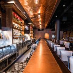 Old Town Pour House Oakbrook bar restaurant photography