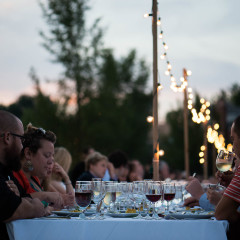 Outdoor farm dinner party - Chicago and Elgin photography
