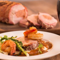 pork and shrimp brunch photograph with stout