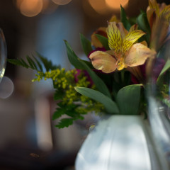 flowers at a Chicago wedding - photography
